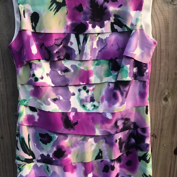 Db Purple Floral Dress - Size 4 - Picture 3 of 4